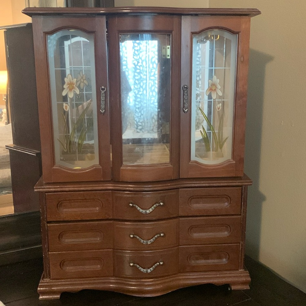 Mele vintage jewelry box
